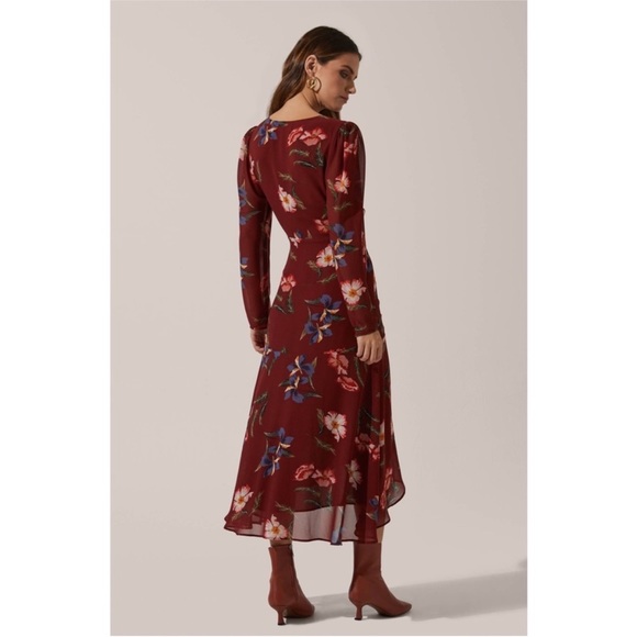 ASTR Mauve Floral High-Low Midi Dress - Picture 4 of 9